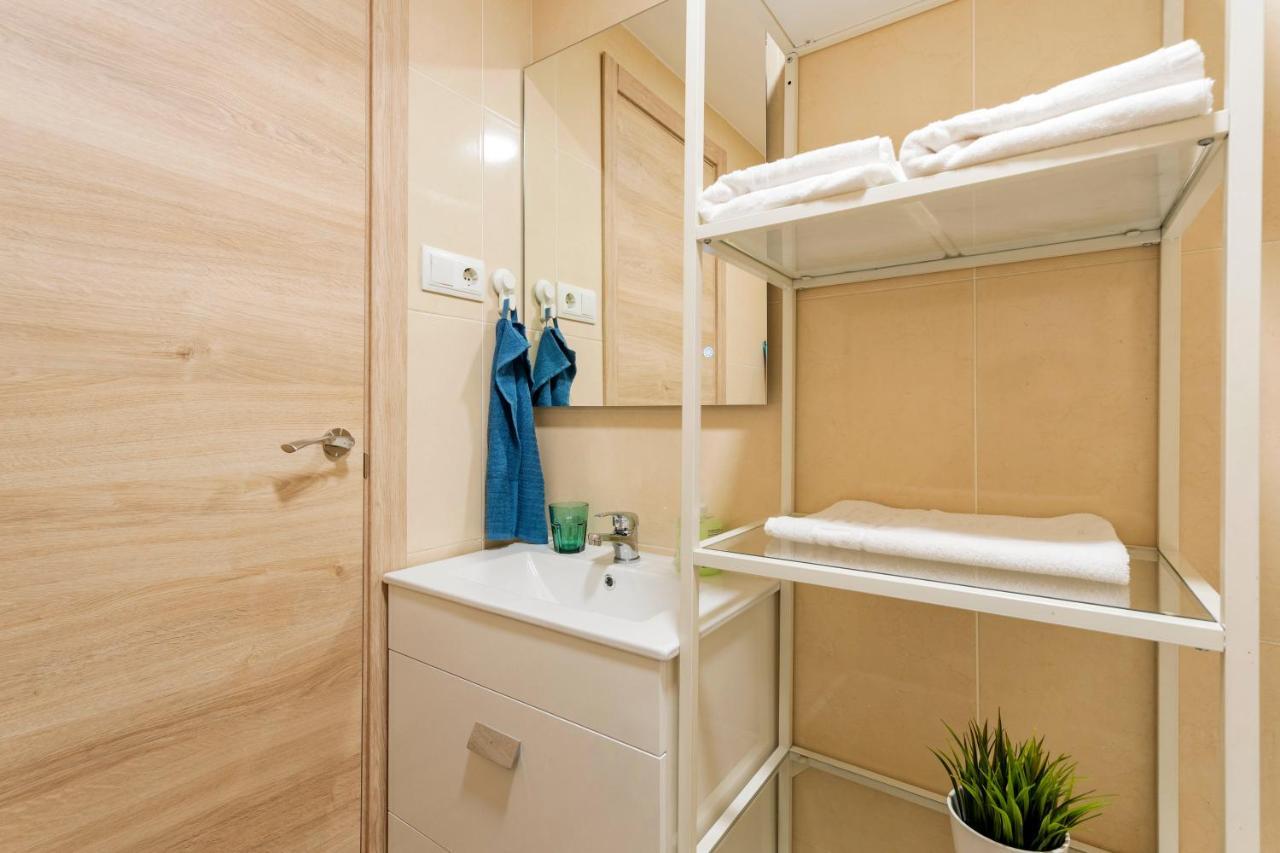 Apartamento Cerca De La Playa Барселона Екстериор снимка
